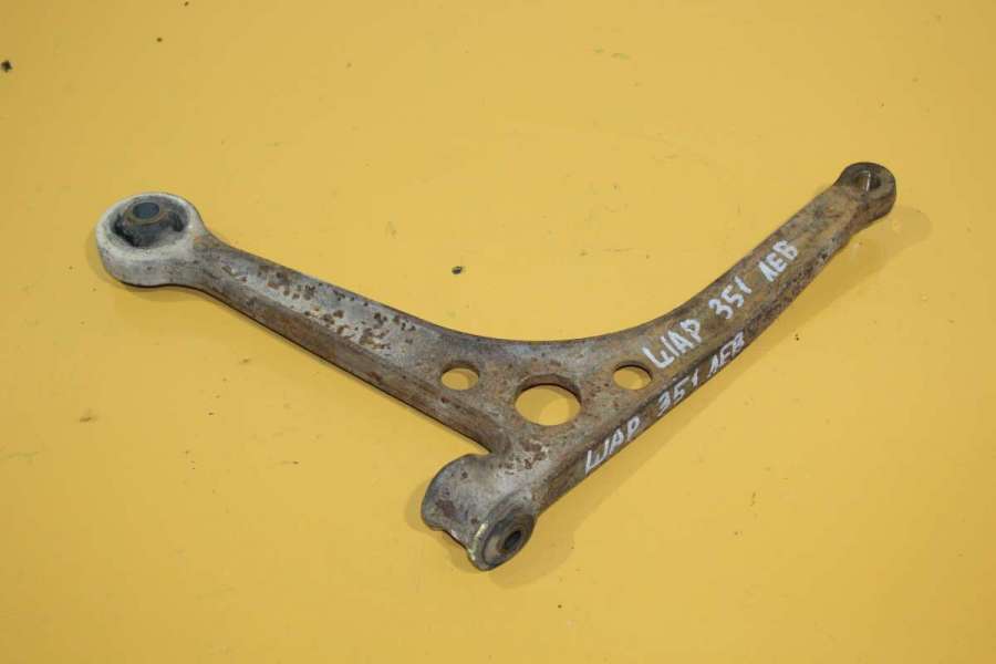 Передний рычаг шаран. Передний рычаг шаран. Подвеска фольксваген шаран 2002. Передний рычаг шаран. Рычаг шаран.